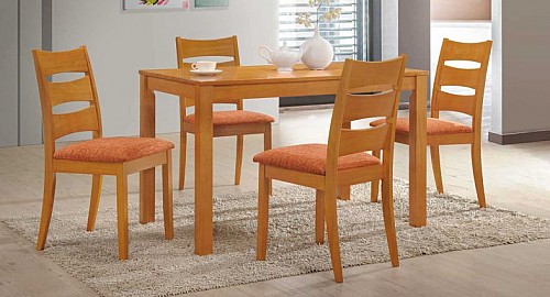 NILO stůl+RITA židle 1+4  <span class="discount"><span style="color: red;"> SLEVA 50%</span></span>